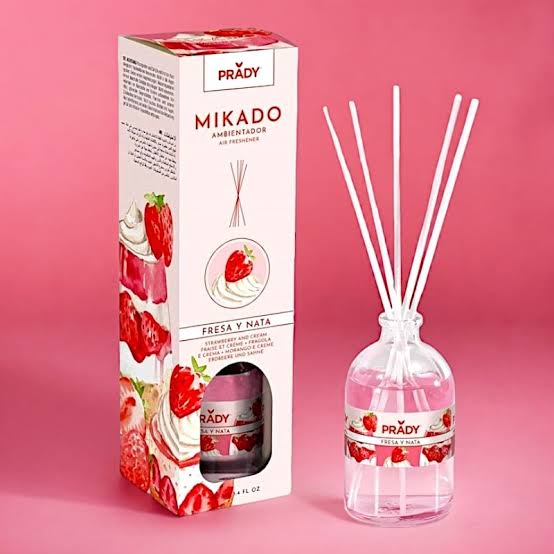 Mikado fraise chantilly - PRADY (100ml) 🍓